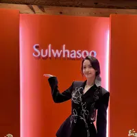 Yoona SNSD tampil elegan dengan vibes ala putri kerajaan di era modern (@yoona__lim)