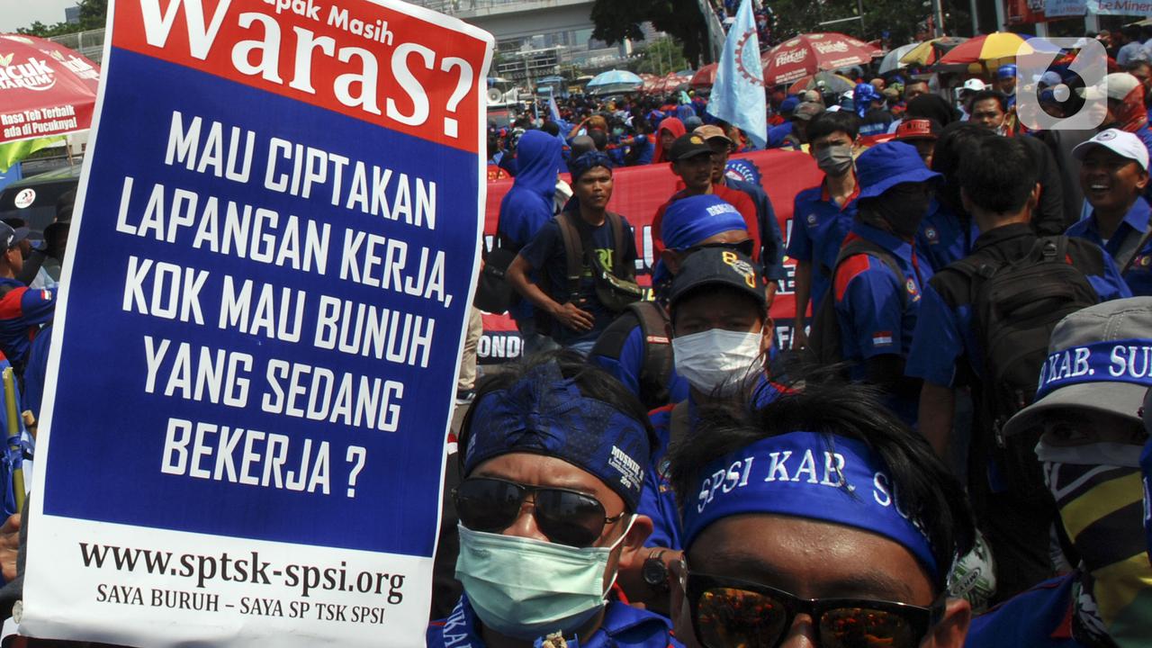 Elemen Buruh Tolak RUU Omnibus Law