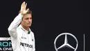 Nico Rosberg, dari Mercedes AMG GP, ada di urutan keempat dengan catatan waktu 1m 24.867s pada hari ke-2 sesi tes pramusim di Sirkuit Catalunya, Barcelona, Selasa (23/2/2016) malam WIB. (EPA/Alejandro Garcia)