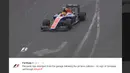 Pebalap Manor Racing asal Indonesia, Rio Haryanto, berada di peringket ke-22 dalam latihan bebas ketiga F1 GP Australia di Sirkuit Albert Park, Sabtu (19/3/2016). (Bola.com/Twitter/F1)