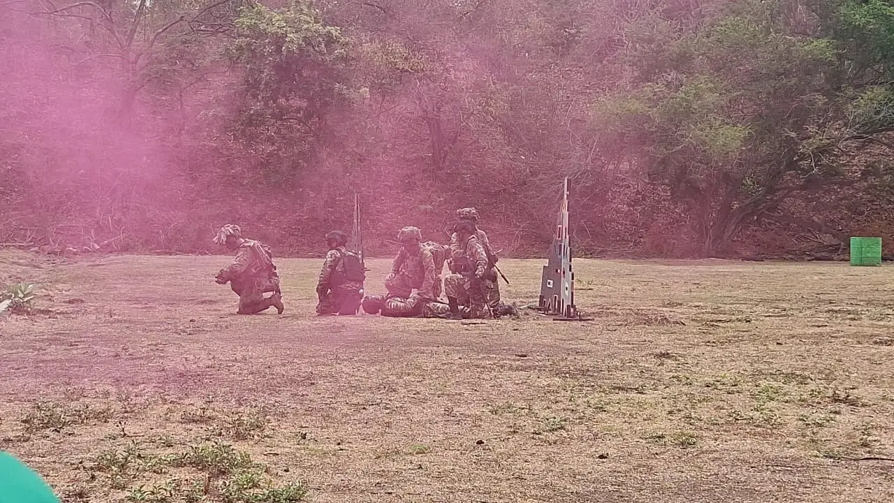 TNI Angkatan Darat dan Angkatan Darat Australia