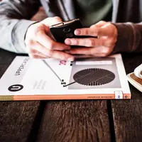 Stalking mantan? Nggak banget buat lima shio ini. (Sumber foto: unsplash.com)