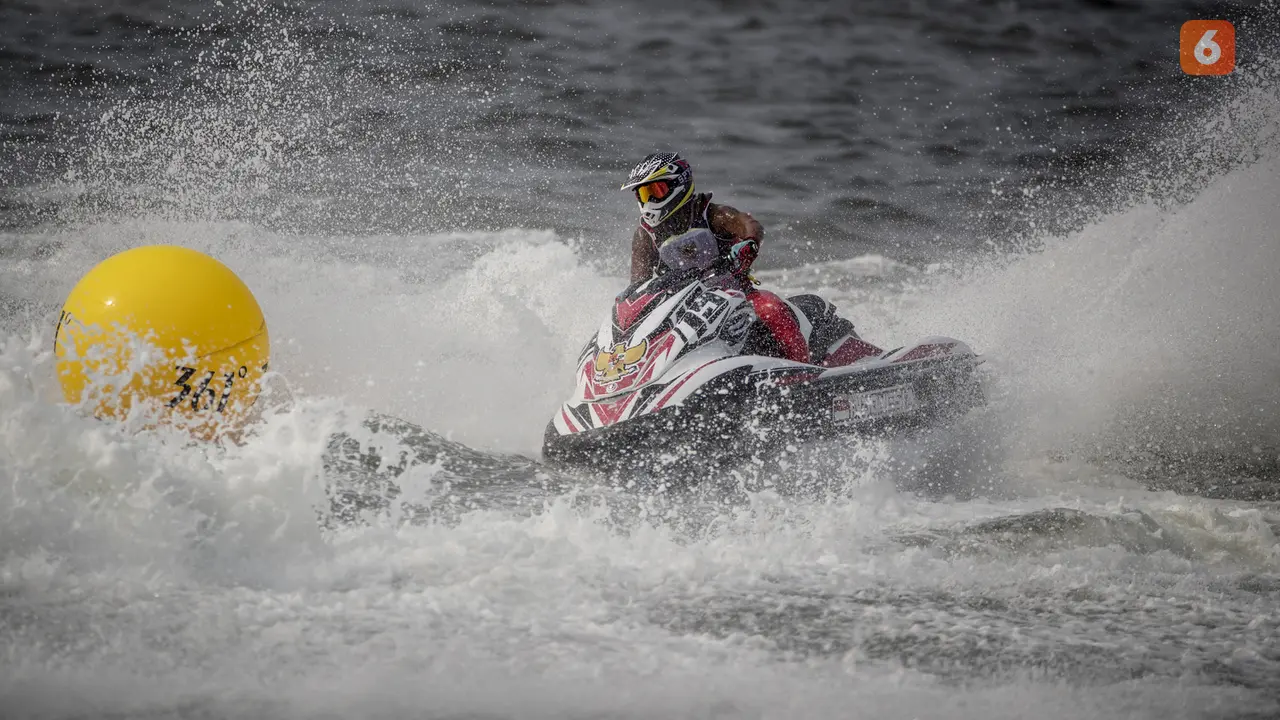Jet Ski : Aero Sutan Aswar