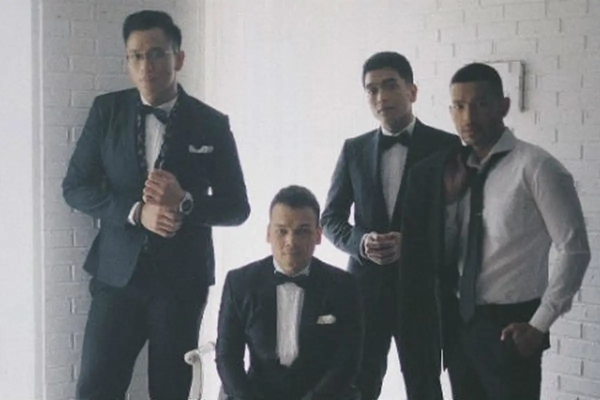 The Brocasters/Dok.The Brocasters