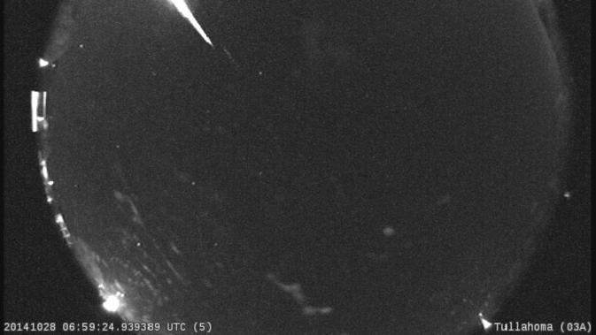 Hujan Meteor Taurid. (NASA)