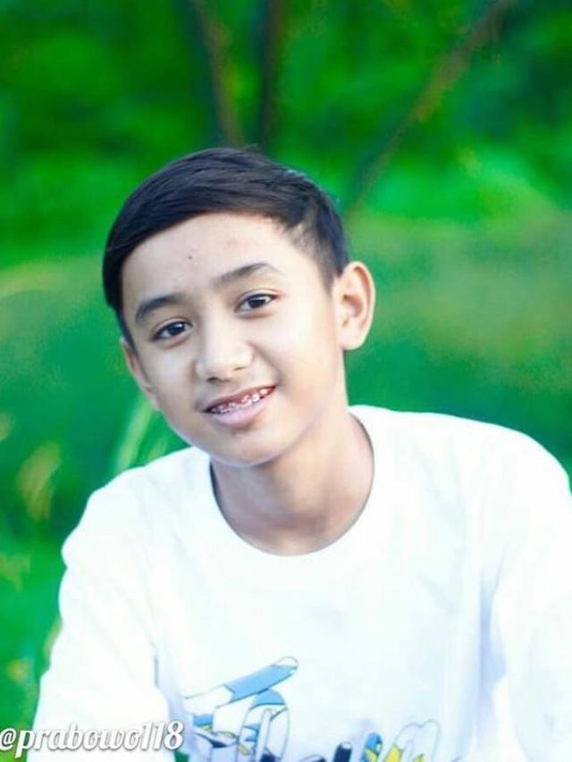 Potret ganteng Bowo Tik Tok (Hak Cipta: Credit: via instagram.com/prabowo118/ssm)
