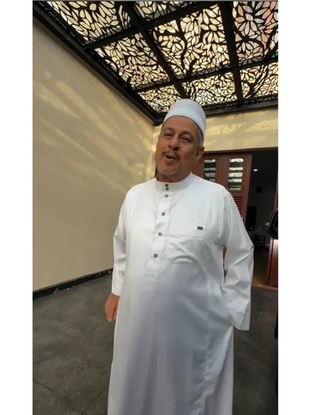 5 Potret Garasi Rumah Fadil Jaidi, Model Kanopi Laser Cutting Bermotif Artistik