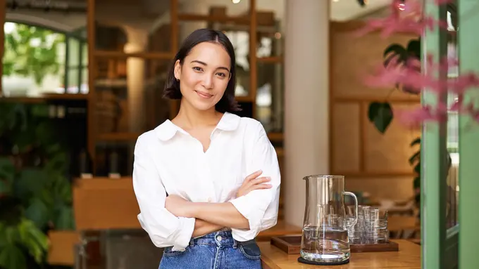 perempuan dan 2 juni tegar