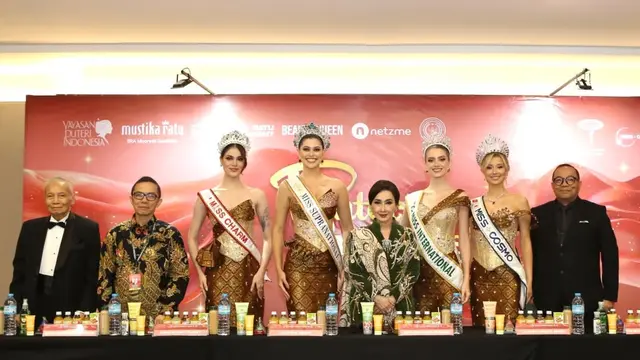 4 Ratu Kecantikan Dunia Tampil Anggun Berkebaya, Agnes Rahajeng Sabet Mahkota Puteri Indonesia 2026