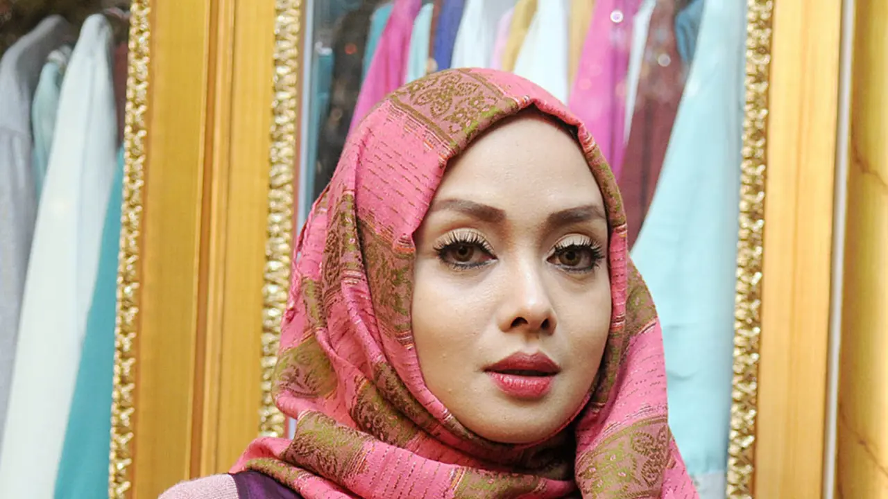 [Bintang] Terry Putri