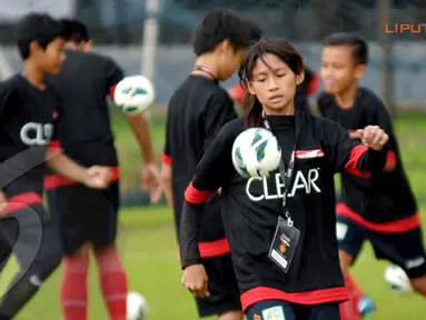 Training Camp Ayo Indonesia Bisa ini juga diikuti peserta perempuan (Liputan6.com/Helmi Fithriansyah)