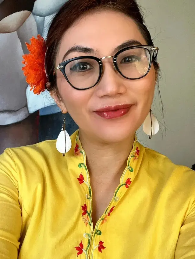 Influencer dr. Dian Pratiwi, Sp.KK, FINSDV, FAADV, CCA. (Foto: Dok. Instagram @drdianpratiwi)