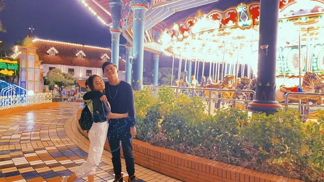 Potret Kenangan Manis Rizky Febian dan Azalia Bianda