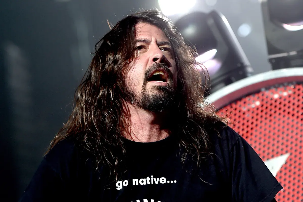 [Bintang] Dave Grohl