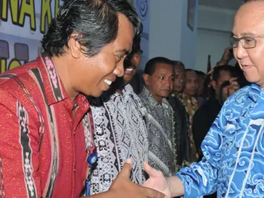 Citizen6, Maluku: Bantuan ini sebagai bentuk wujud nyata KKP dalam mendukung Provinsi Maluku sebagai lumbung ikan nasional dan upaya untuk mengoptimalkan industri perikanan di Maluku. (Pengirim: Efrimal Bahri)