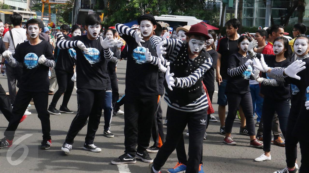 Pantomim Adalah Seni Pertunjukan dengan Gerakan Tubuh, Begini Cara ...
