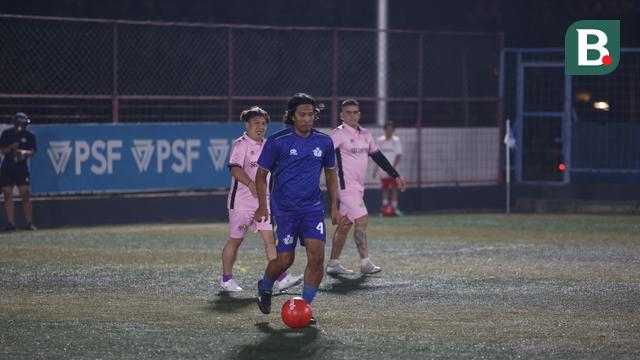 Budi Sudarsono - Fun Football bersama Peter Schmeichel