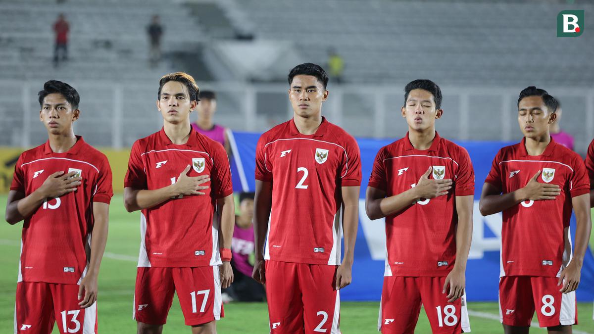 Foto: Gaya Beda Muhammad Ferrari saat Nyanyikan Lagu Indonesia Raya