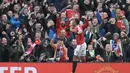 7. Pemain Manchester United, Anthony Martial, melakukan 45 tembakan dari dalam kotak penalti dan 11 diantaranya berbuah gol. (AFP/Oli Scarff)