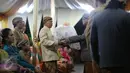 Prosesi Midodareni Gibran Rakabuming putra sulung Presiden Joko Widodo di kediaman calon mempelai wanita, Selvi Ananda Putri, Solo, Rabu (10/6/2015). (Liputan6.com/Faizal Fanani) 