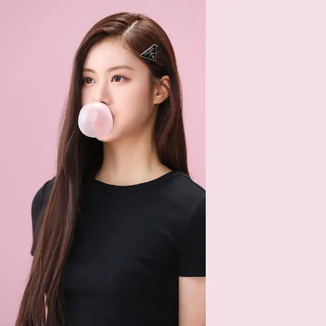 Deretan Potret Pesona Kim Garam, Disebut Sebagai Visual Grup LE SSERAFIM