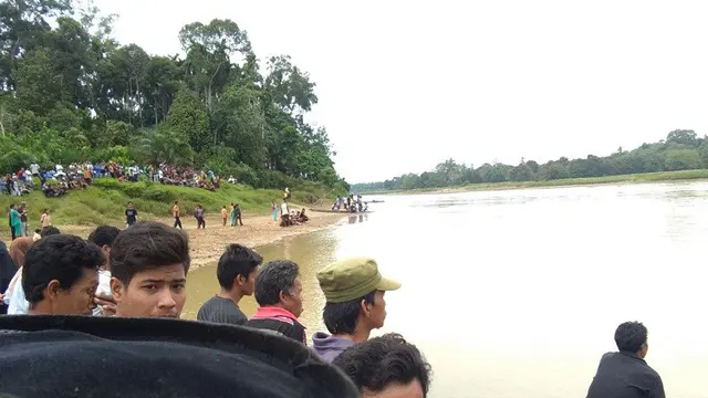 Emak-Emak di Jambi Hilang Diseret Buaya