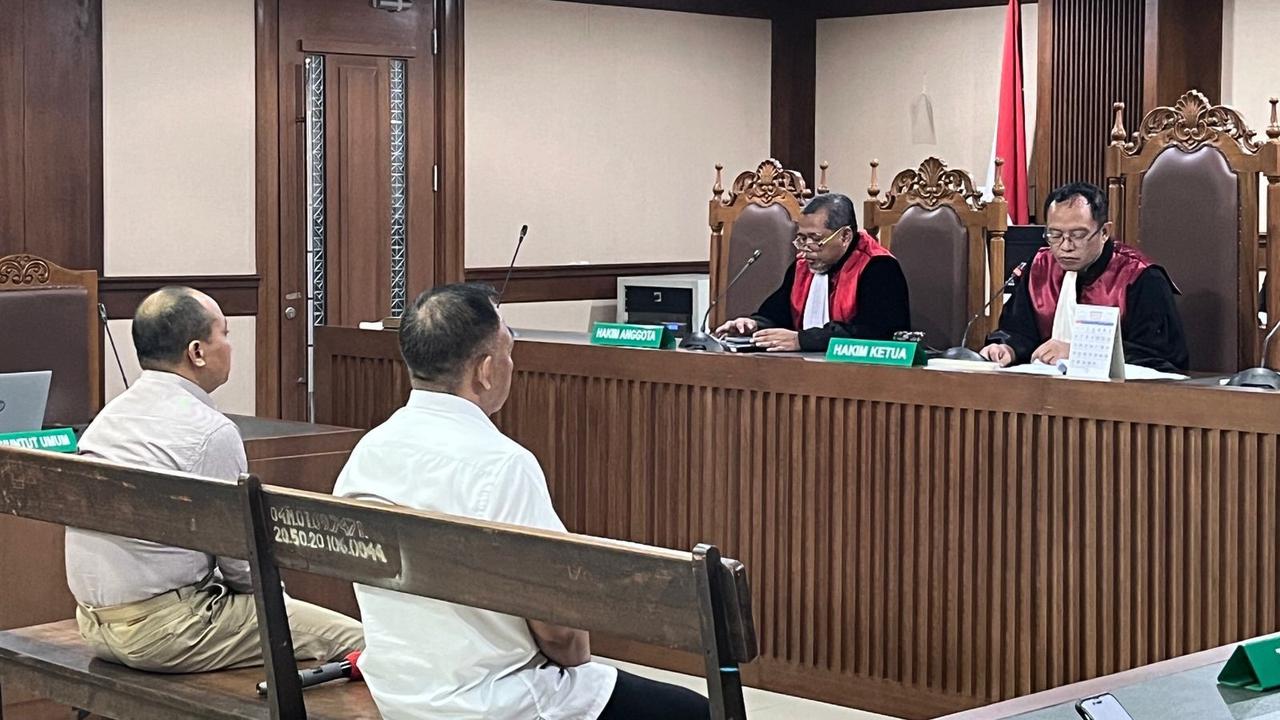 Hakim menilai Yoseph Ibrahim dan Parjono terbukti menyuap sejumlah pejabat Kemenhub sebesar Rp1.125.000.000