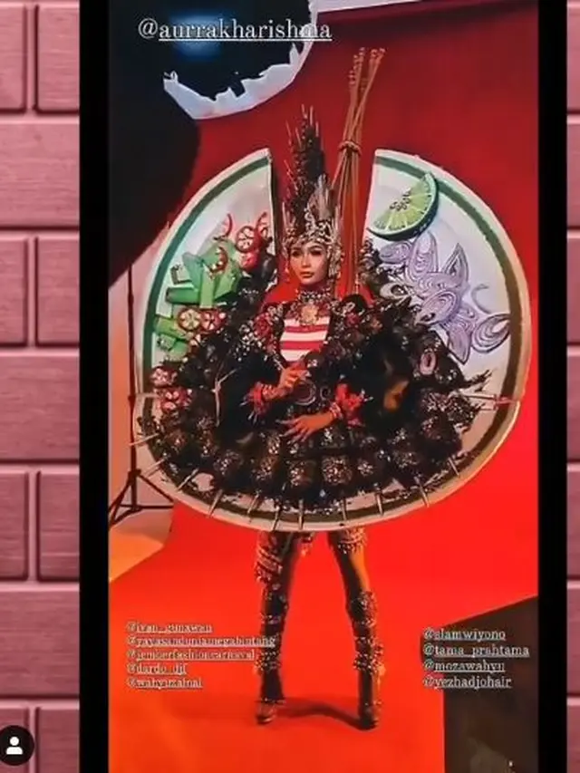 Uniknya Kostum Satai Madura Rancangan Tim Jember Fashion Carnaval, Bikin Lapar