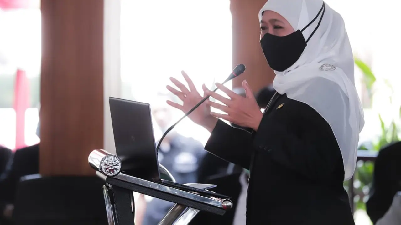 Gubernur Jatim  Khofifah Indar Parawansa. (Dian Kurniawan/Liputan6.com)
