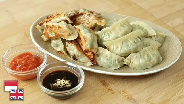 Resep kuotie ayam, camilan Imlek yang gurih. (dok. Cookpad @devinahermawan)