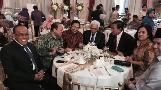 News Flash: Puan Maharani "Mesra" dengan Elite KMP