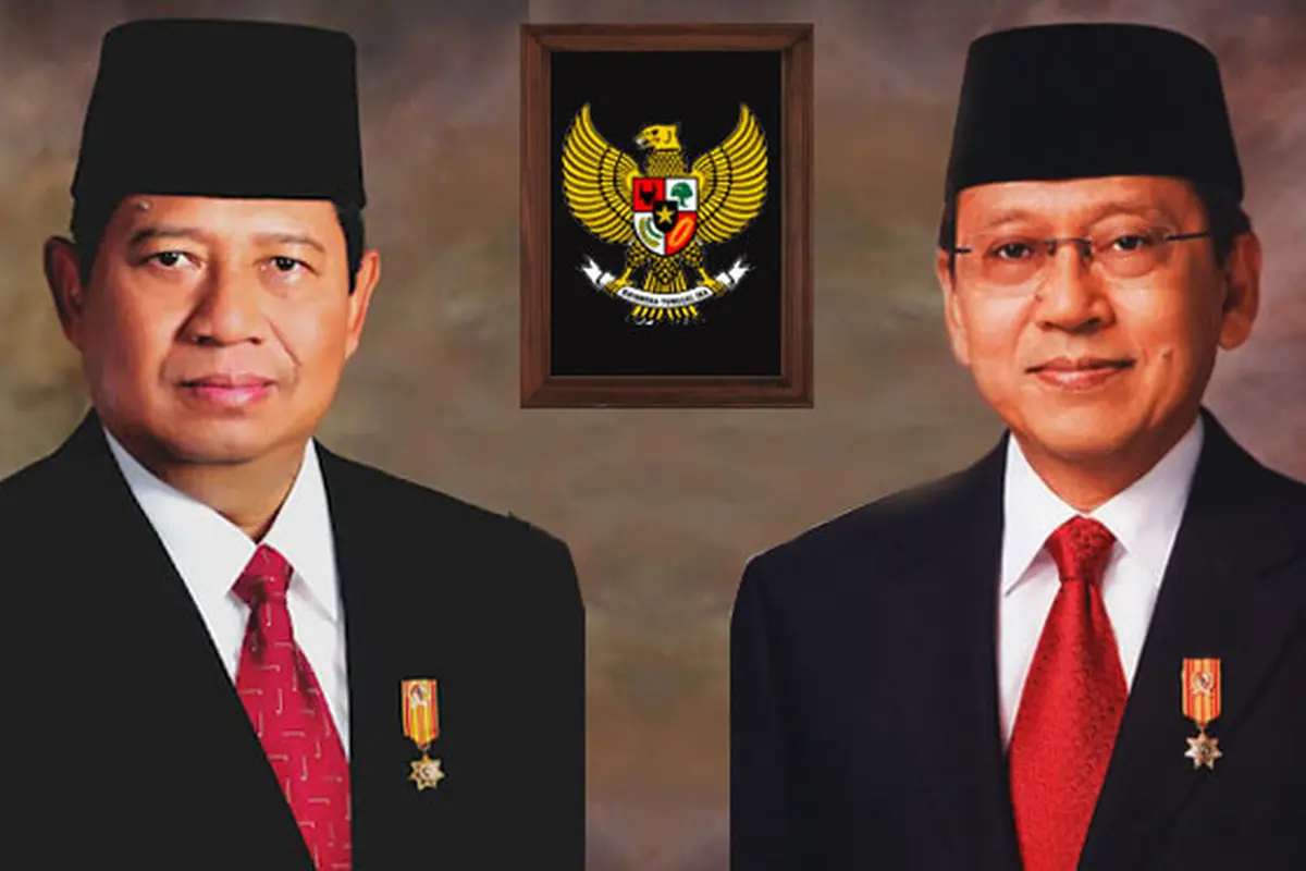 Poster SBY-Budiono