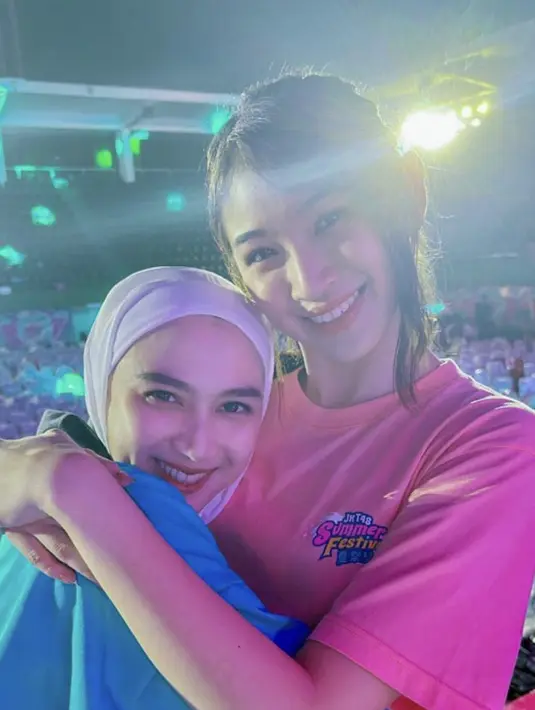 Di tahun 2023 Shani memutuskan untuk lulus dari JKT48, untuk last konsernya, ia tampil mengenakan tshirt warna pink. @melodylaksani92