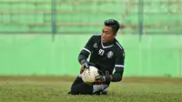 Kiper Arema FC, Utam Rusdiana. (Bola.com/Iwan Setiawan)