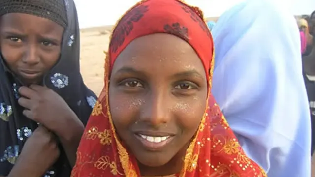 Pernikahan 4 Pasangan yang Bikin Kamu Terharu Sekaligus Geleng Kepala!