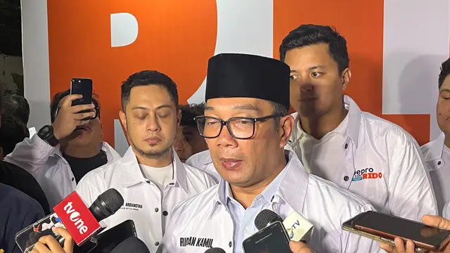 Calon Gubernur Jakarta Ridwan Kamil di Rumah Ramah, Senayan, Jakarta Selatan, Sabtu (28/9/2024). (Liputan6.com/Winda Nelfira)