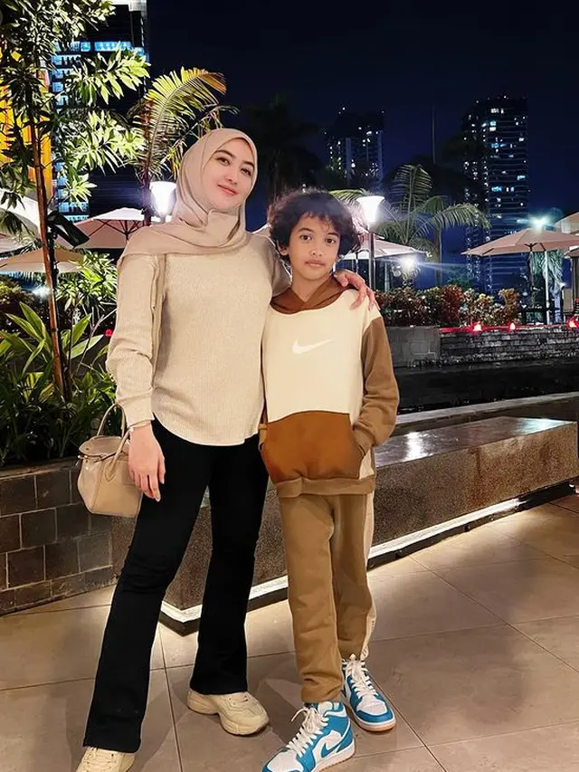 Indriani Hadi makin awet muda (Instagram/indrieofficial)