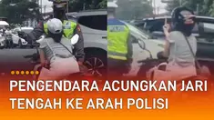 Sebuah kejadian tidak terpuji dilakukan oleh pengendara perempuan ini mengundang perhatian