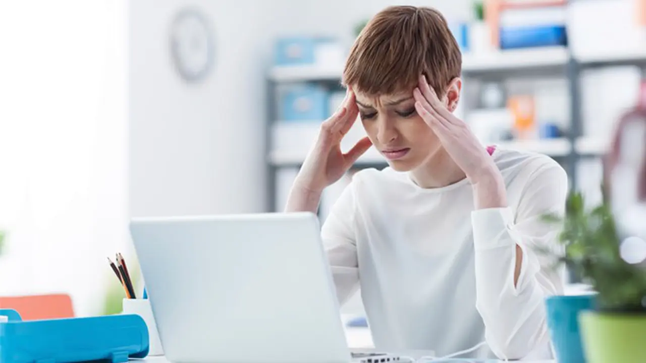 5 Cara Mengelola Emosi di Kantor