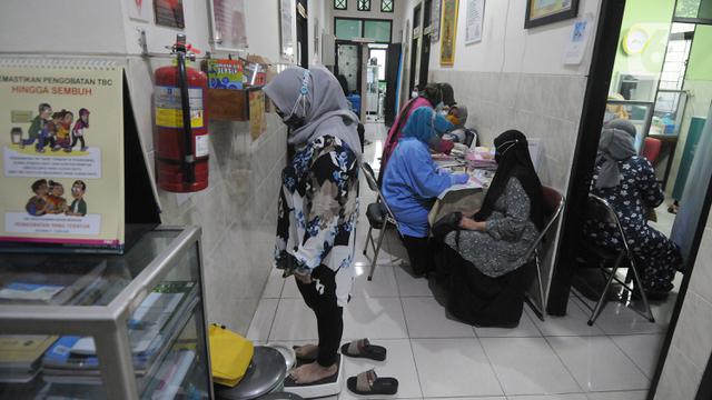 FOTO: Vaksinasi Covid-19 Bagi Ibu Hamil di Puskesmas