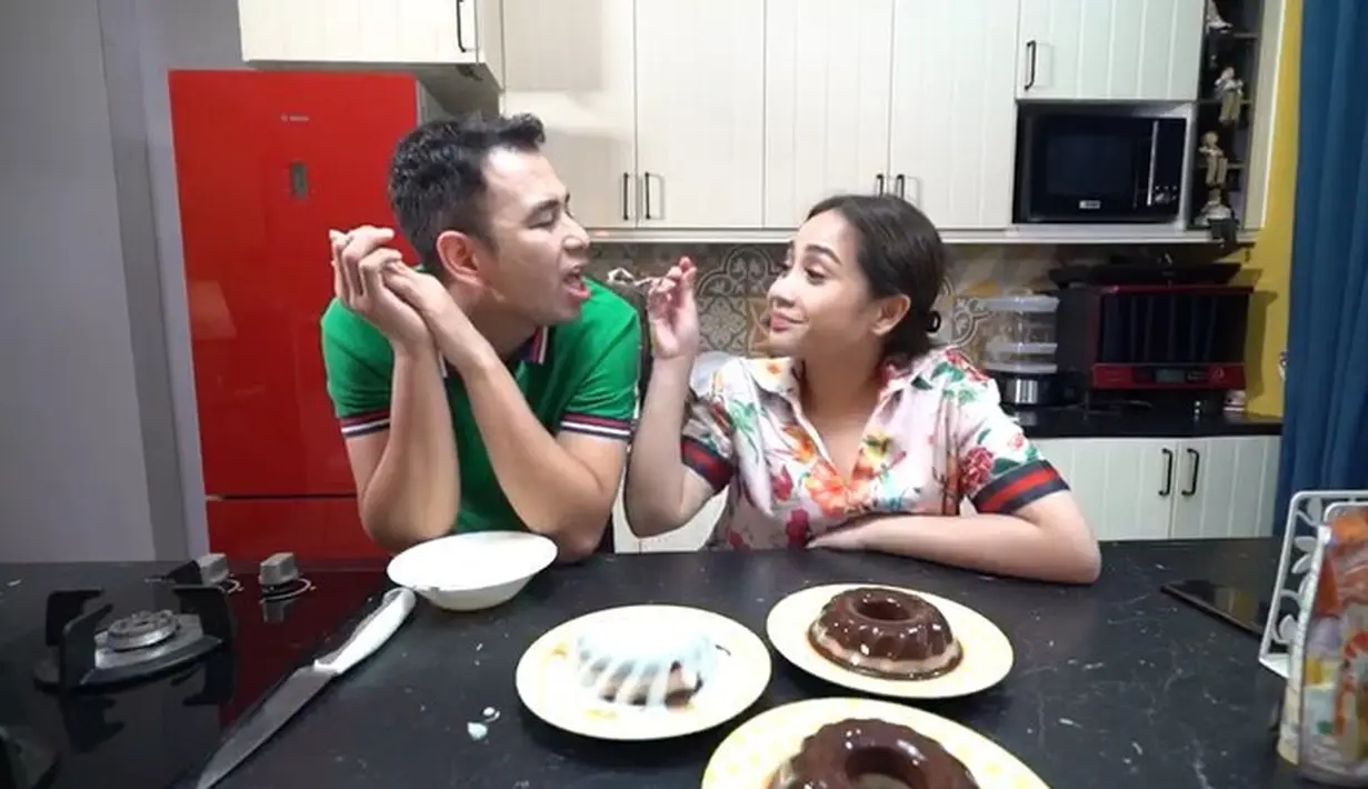 "Alhamdulillah lihat (sekarang) mesra selalu. Karena kita cinta," ungkap Raffi Ahmad. (Instagram/raffinagita1717)