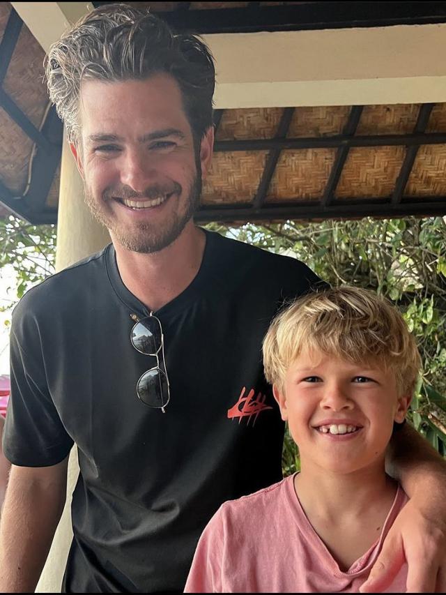 Andrew Garfield Liburan di Bali