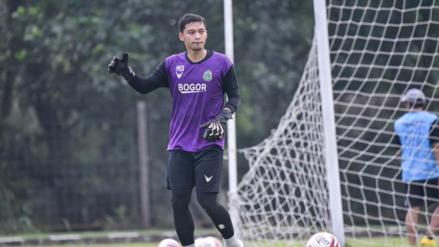 Mochamad Dicky Indrayana, Tira Persikabo