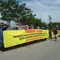 Warga Blora selatan demo di depan CPP Gundih PT Pertamina EP Asset 4 Cepu Field. (Liputan6.com/Ahmad Adirin)