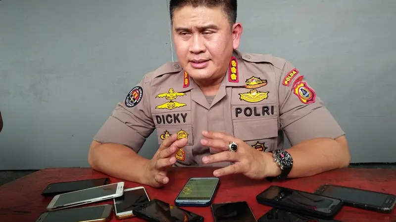 Kepala Bidang Humas Polda Sulsel, Kombes Pol Dicky Sondani (Liputan6.com/ Eka Hakim)