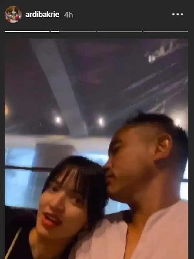Ardi Bakrie dan Nia Ramadhani