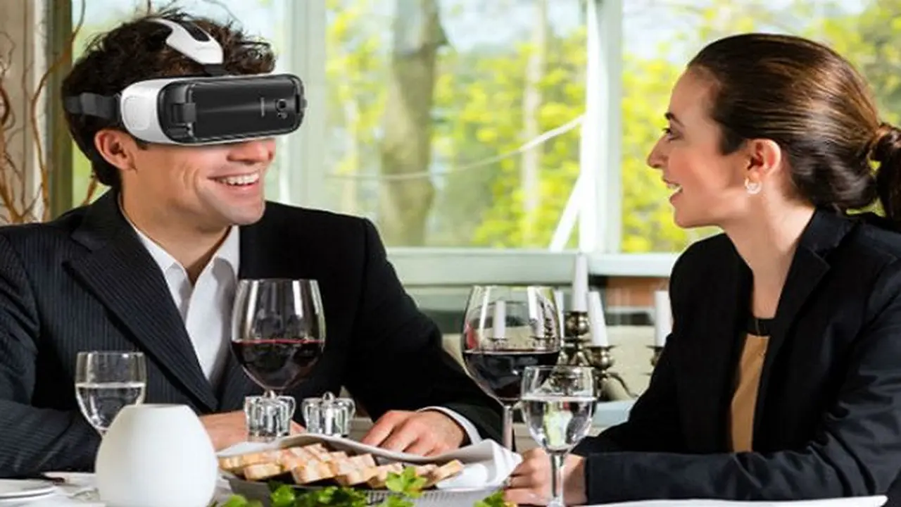 Manusia Bakal Bisa Cicip Makanan dengan Virtual Reality