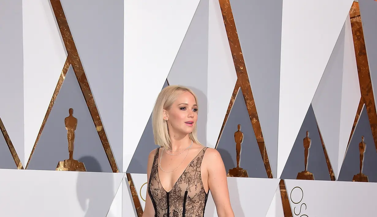 Foto-foto bugil Jennifer Lawrence beredar pada tahun 2014 silam. Pembobol akun media sosialnya, Ryan Collins, harus mempertanggung jawabkan dengan hukuman kurungan selama 18 bulan  penjara . (AFP/Bintang.com)