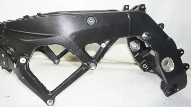 Rangka Twin Spar in BMW S1000RR