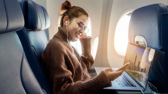 Tetap Nyaman Lakukan Perjalanan Bisnis, 5 Hal Ini Wajib Banget Disiapkan